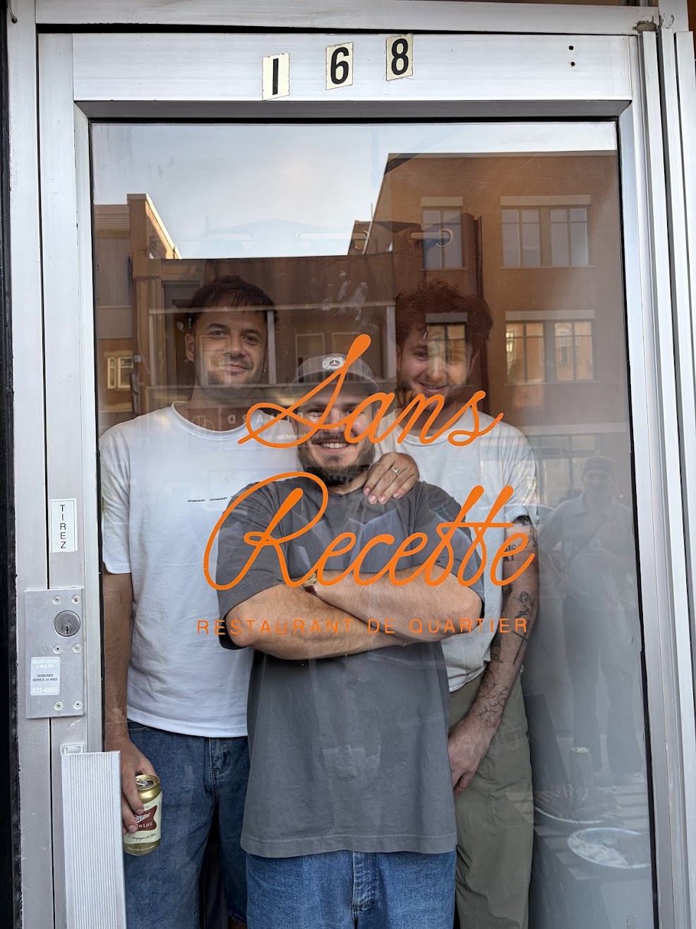 Salle du restaurant Sans Recette dans la Petite-Patrie à Montréal